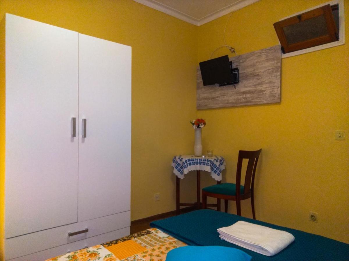 Friends In Braga - Charming Bedrooms In The Historic Center Exterior photo